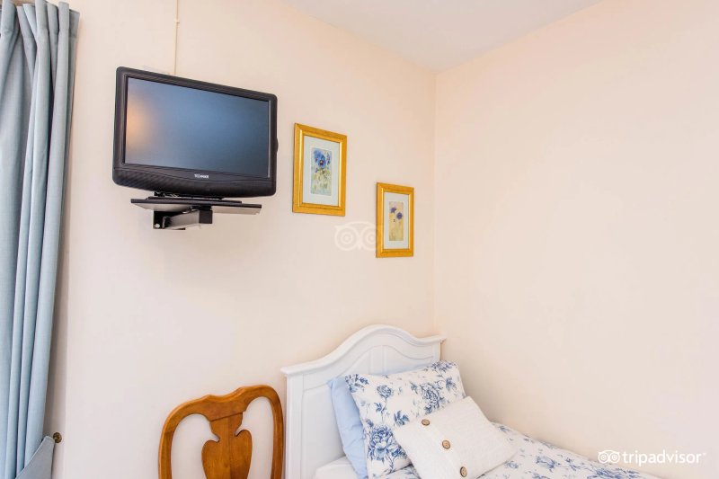 Myrtle House Hotel