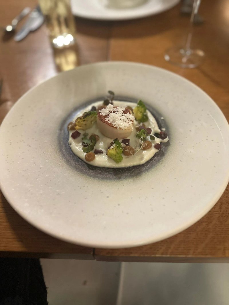 Maison Bleue Restaurant