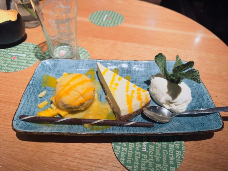 News Cafe
