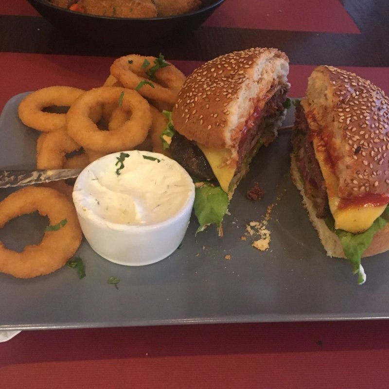 Tom's Diner Family Restaurant