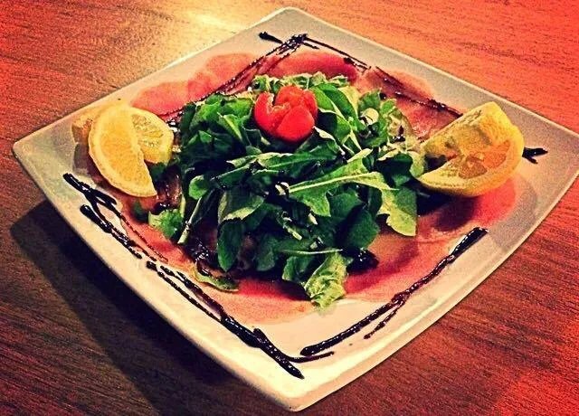 A Tavola