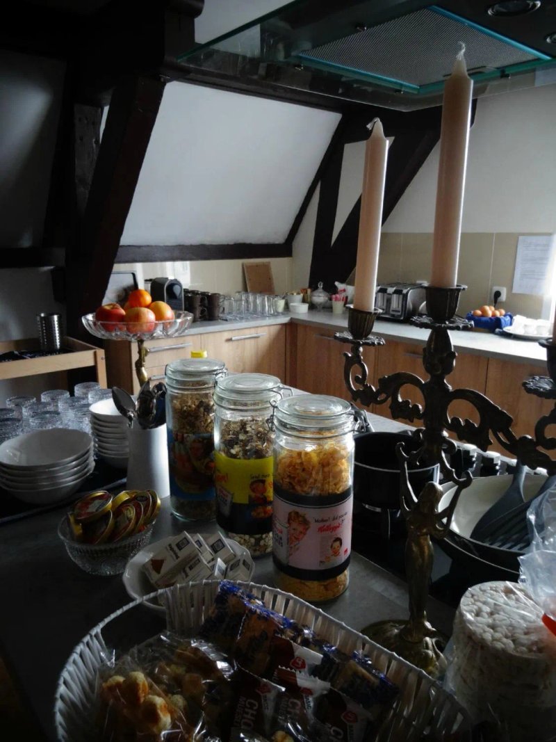 Crown Guesthouse