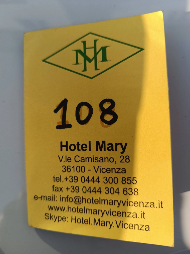 Hotel Mary