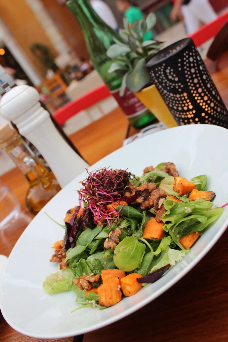 Bazza Cafe & Bistro