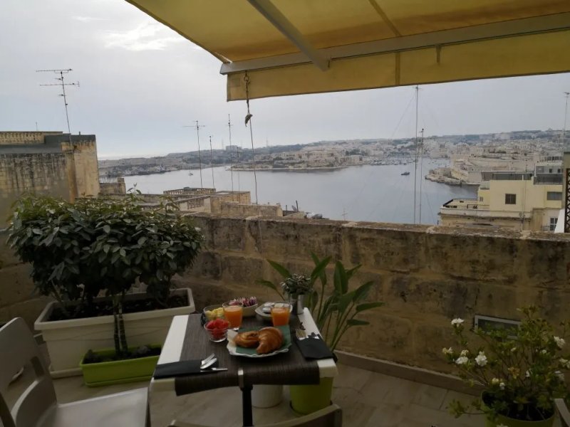 Tano's Boutique Guesthouse
