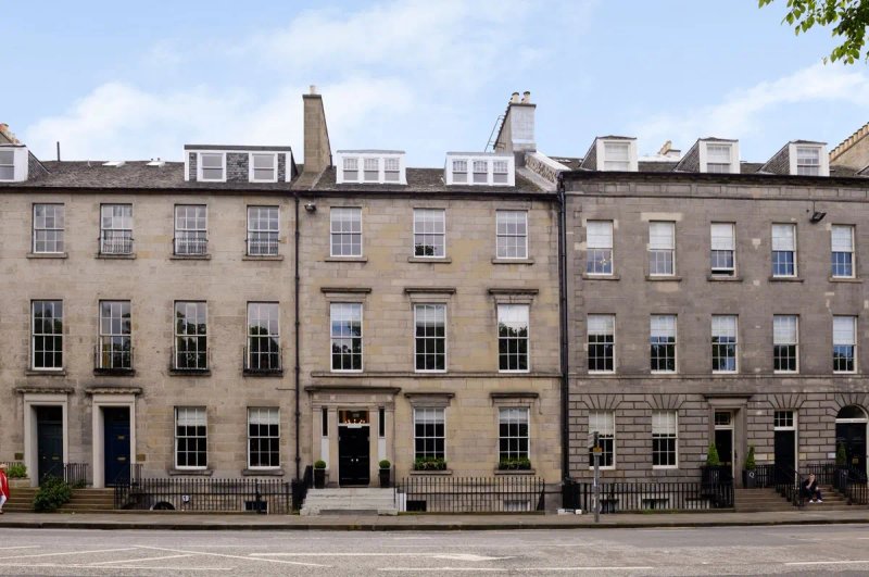 Destiny Scotland - Q Residence Apartments