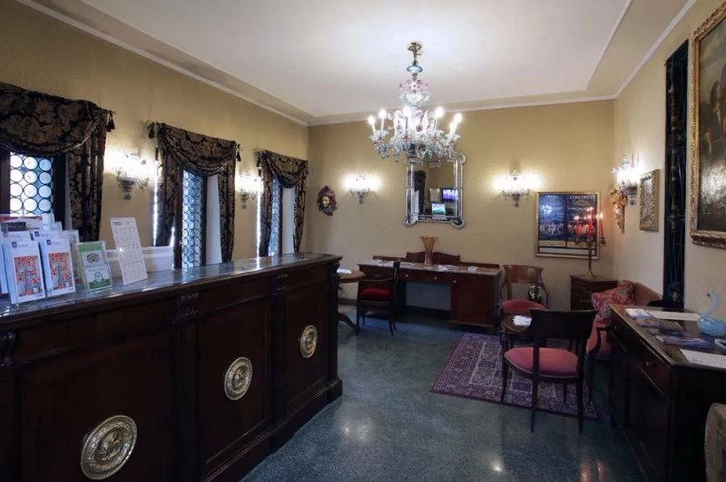 Boutique Apartment San Moise