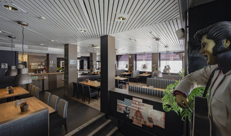 Bull'et American Diner