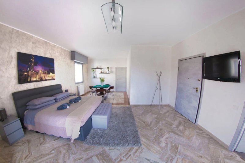 Penthouse Station Luxury Suites & Apts
