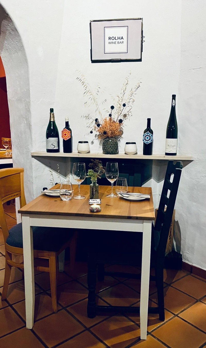 ROLHA Wine Bar \ Wine Shop