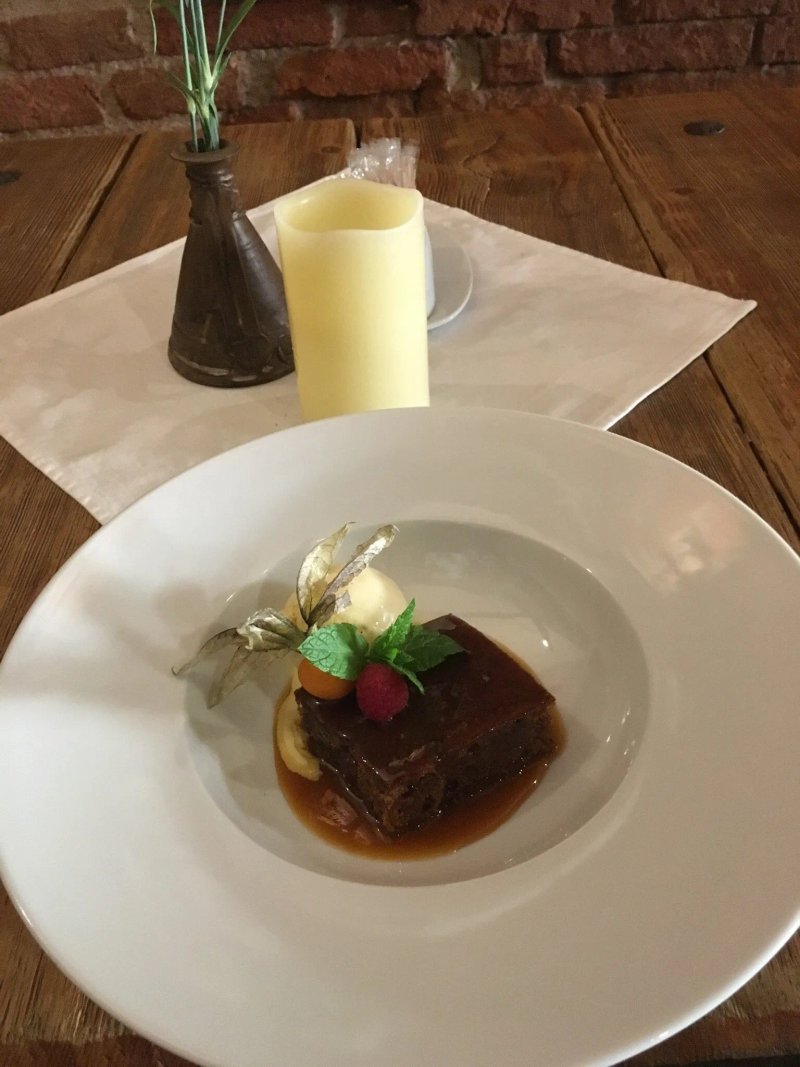 Archway restaurant