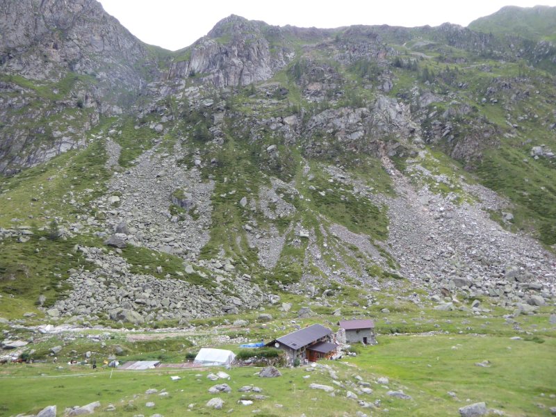 Rifugio alpino Alpe Baranca