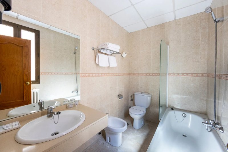 Hotel Sacromonte