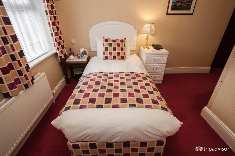 Saxonville Hotel