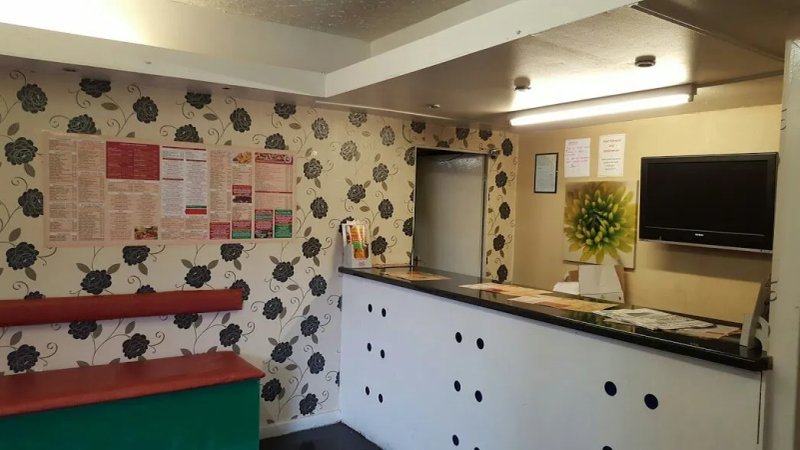 Tandoori Hut