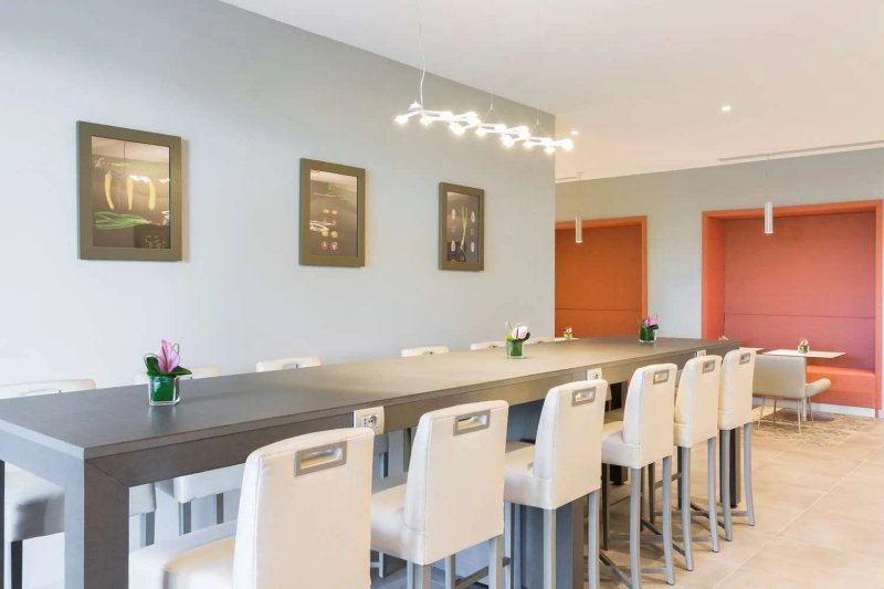 Hampton by Hilton Rome East