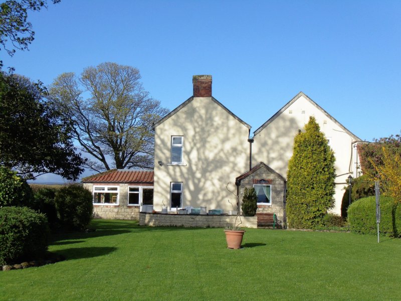High Grange Holiday Cottages and Farmhouse