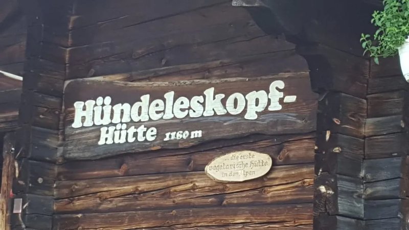 Hundelekopfhutte
