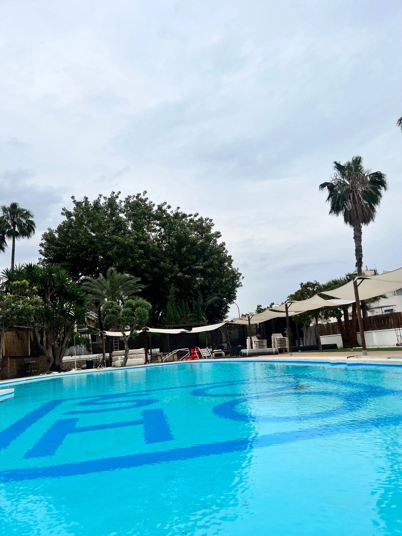 Soho Pool Club Bar-restaurante