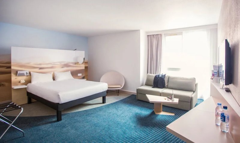 Ibis Styles Toulon Centre Port
