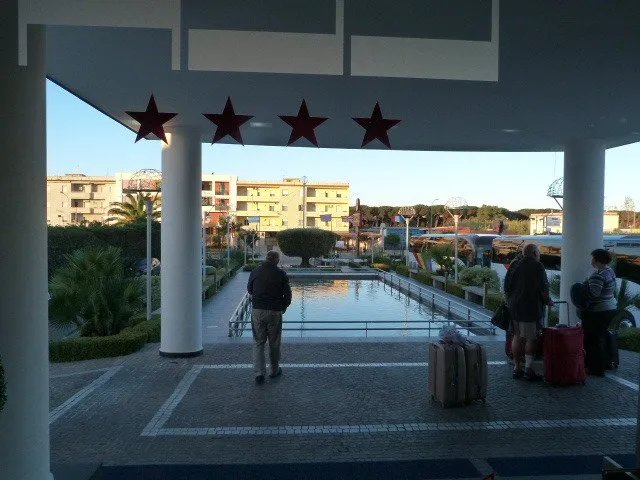 La Costiera Hotel