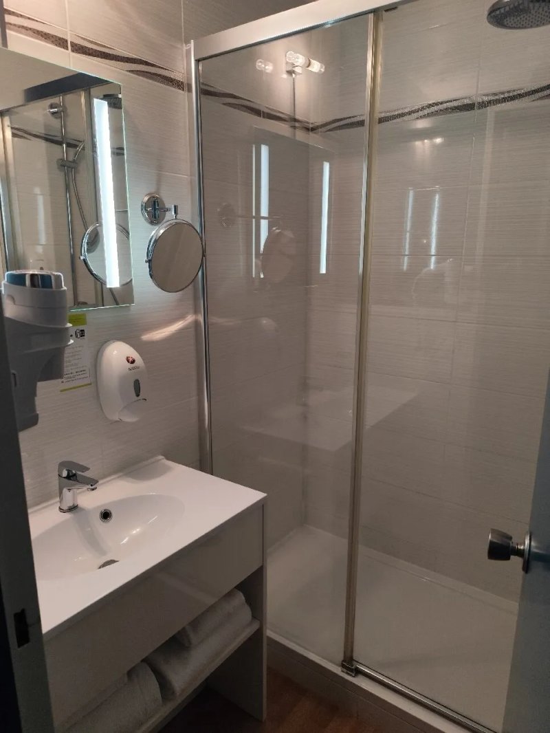 Central Parc Hotel Oyonnax
