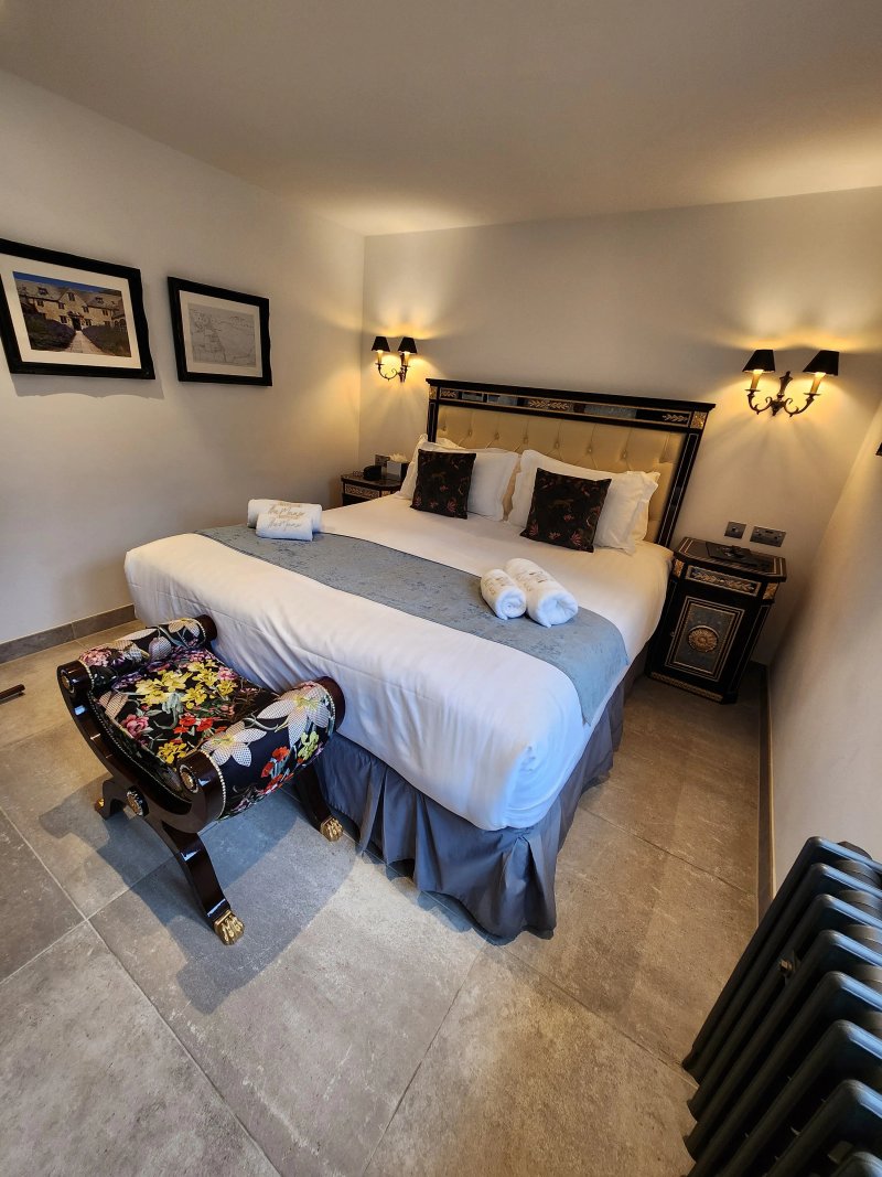 Weston Manor Hotel