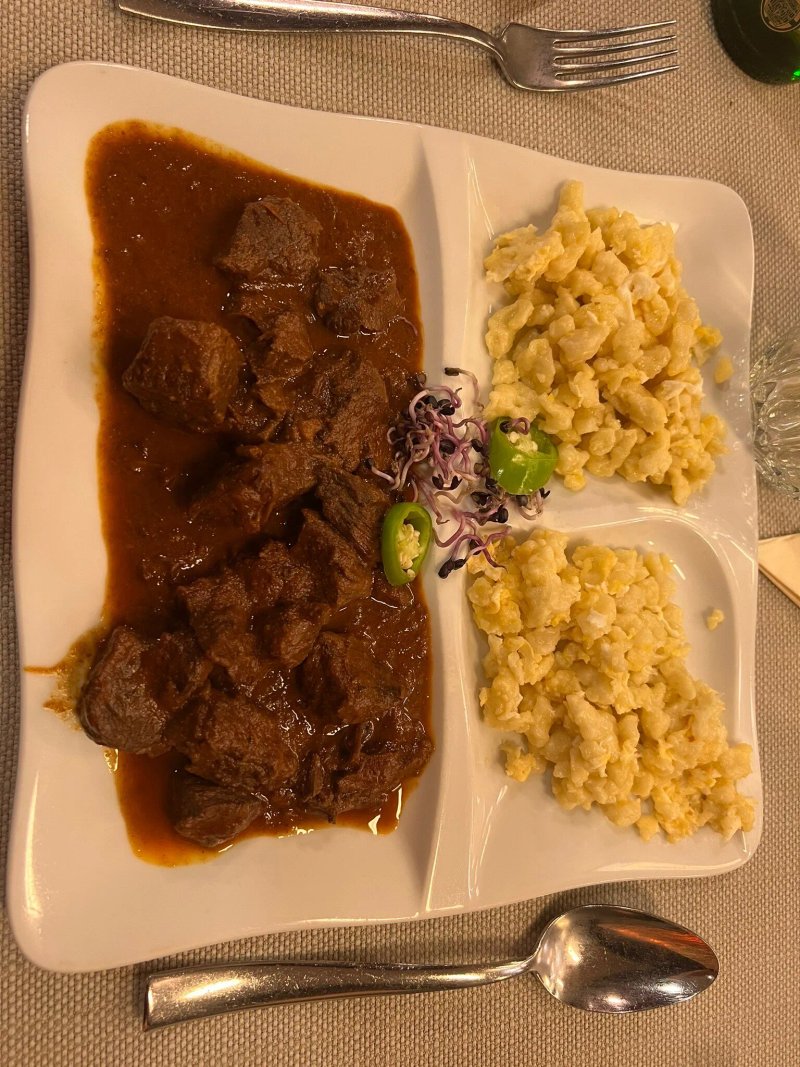 Siraly Restaurant