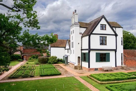 Boscobel House