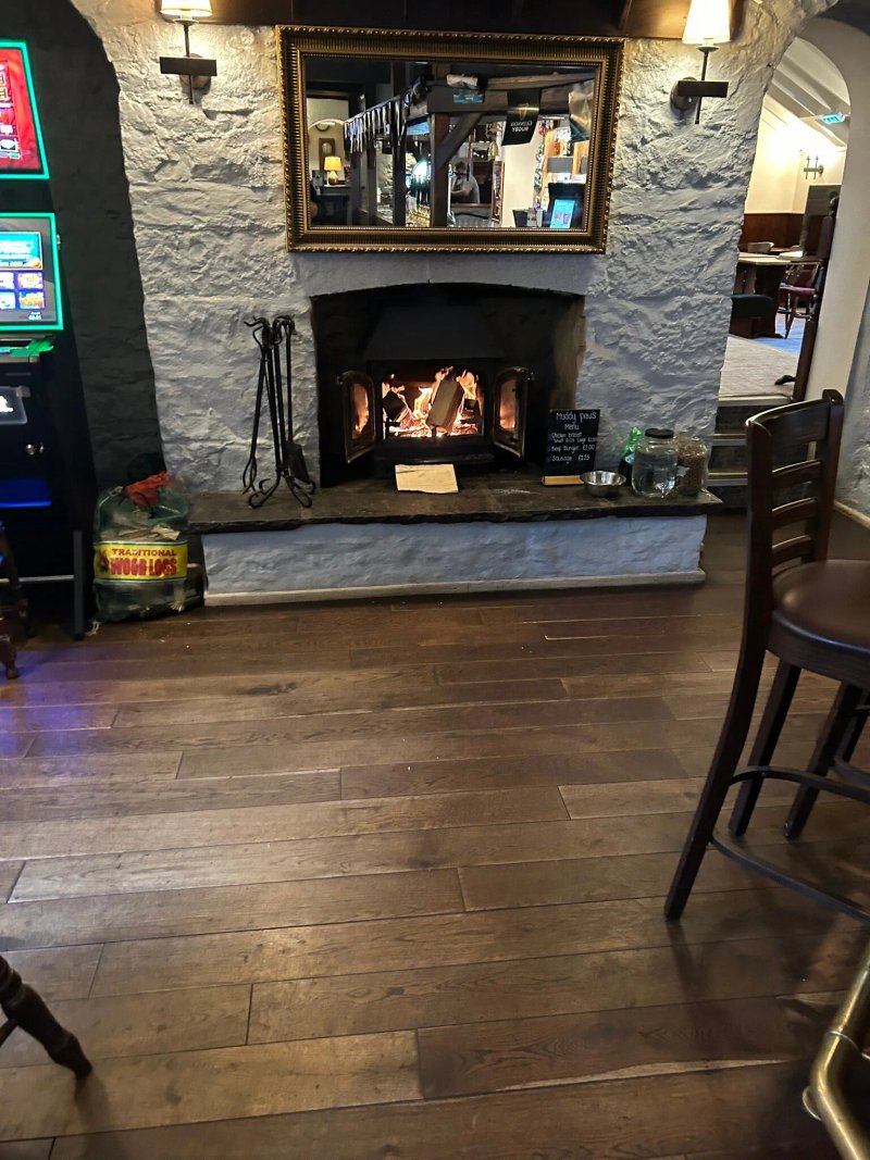 Ty-Risha Alehouse
