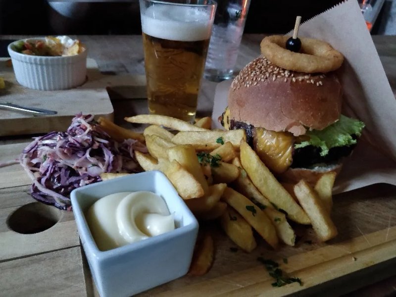 Pacific. Buzz, Beer & BBQ