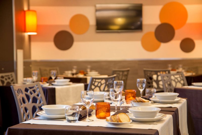 Domidea Hotel