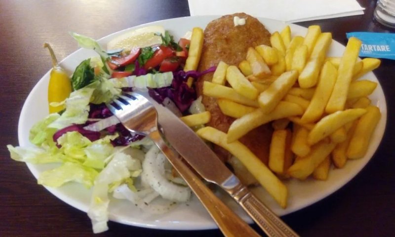 Cutty Sark Cafe, Restaurant & Bar
