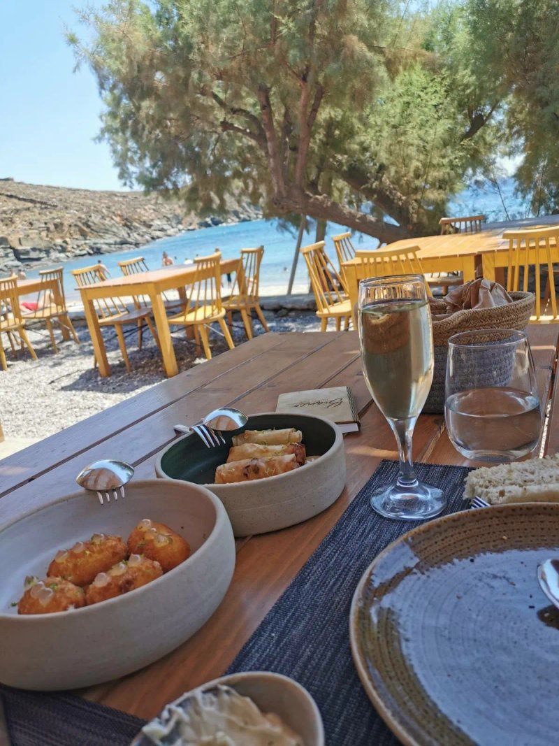 Bianco Beach Restaurant