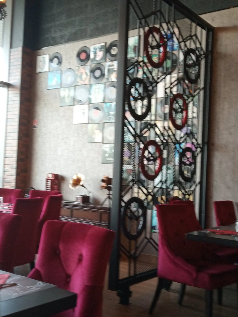 Buffet 57