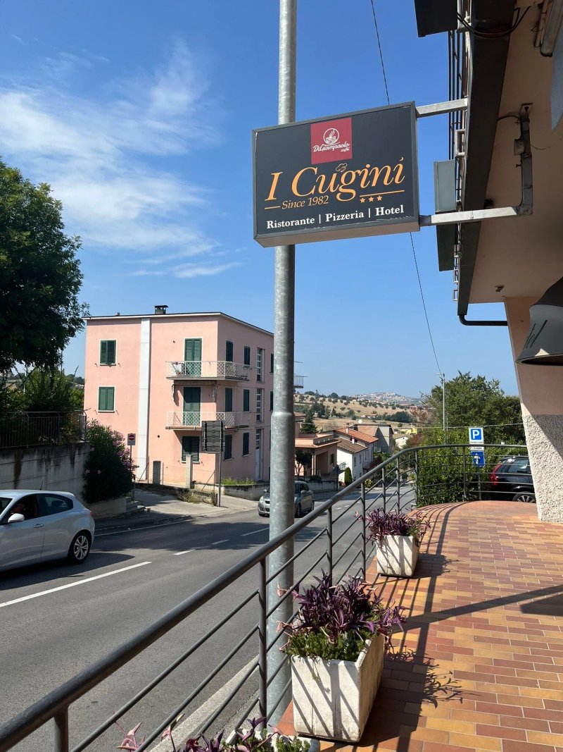 Hotel Ristorante I Cugini