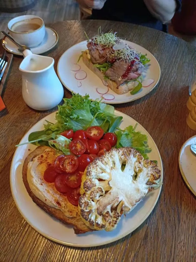 Grenka Cafe