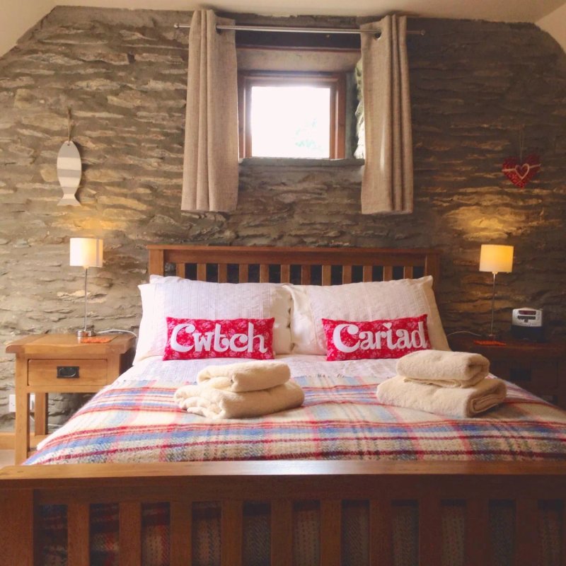 Troedyrhiw Holiday Cottages