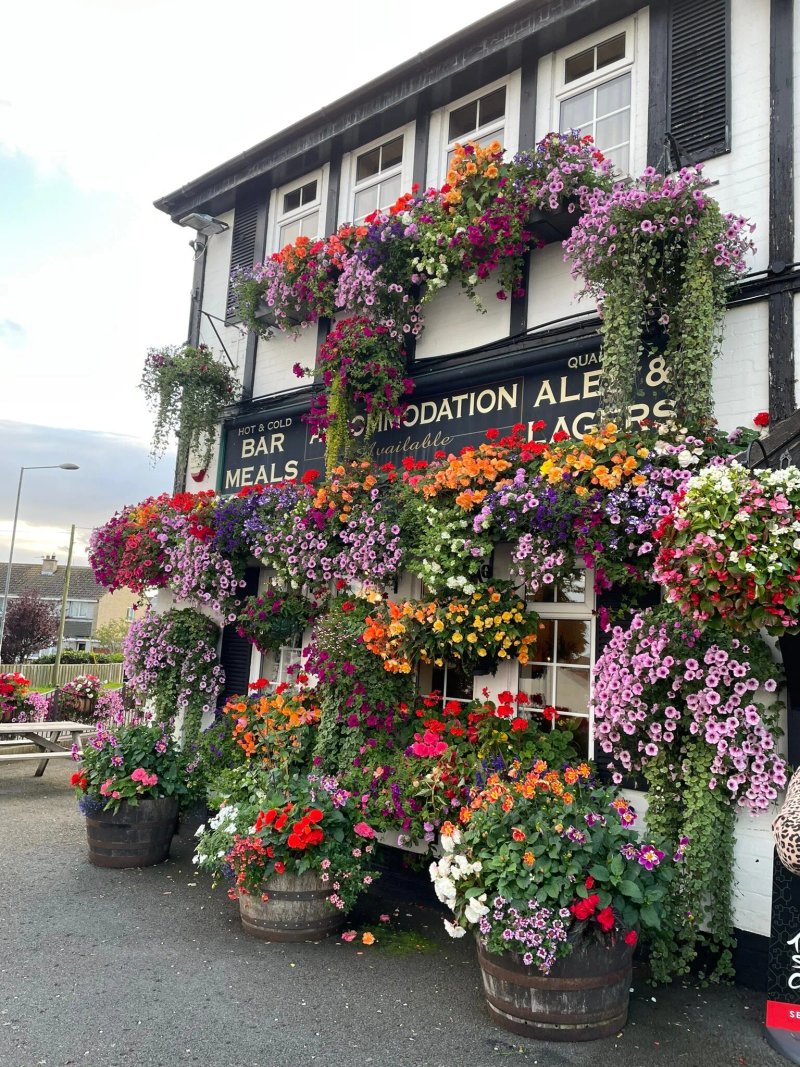 The Gretna Inn