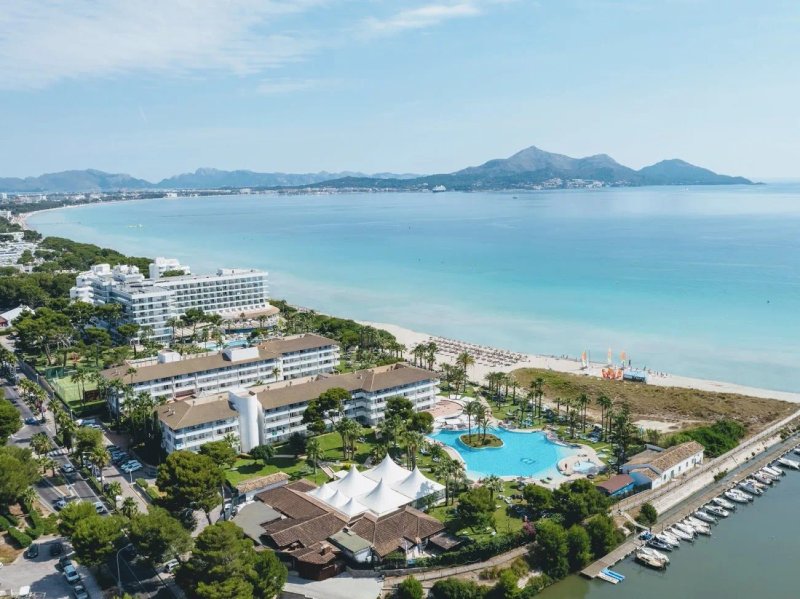 Playa Esperanza Resort