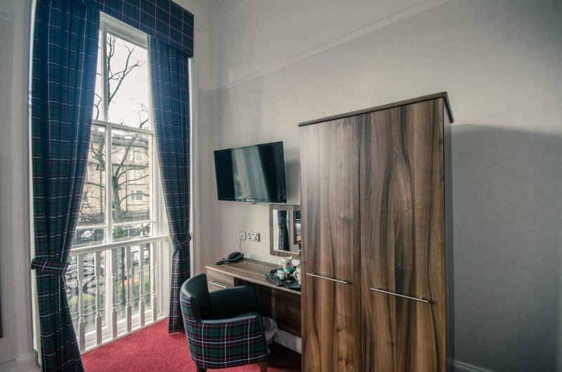 Royal West End Hotel