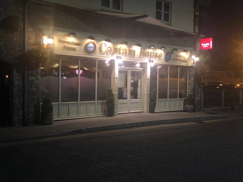 Captain House Restaurant