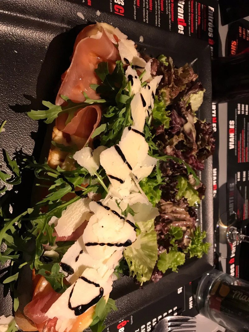 Tartines & Grill