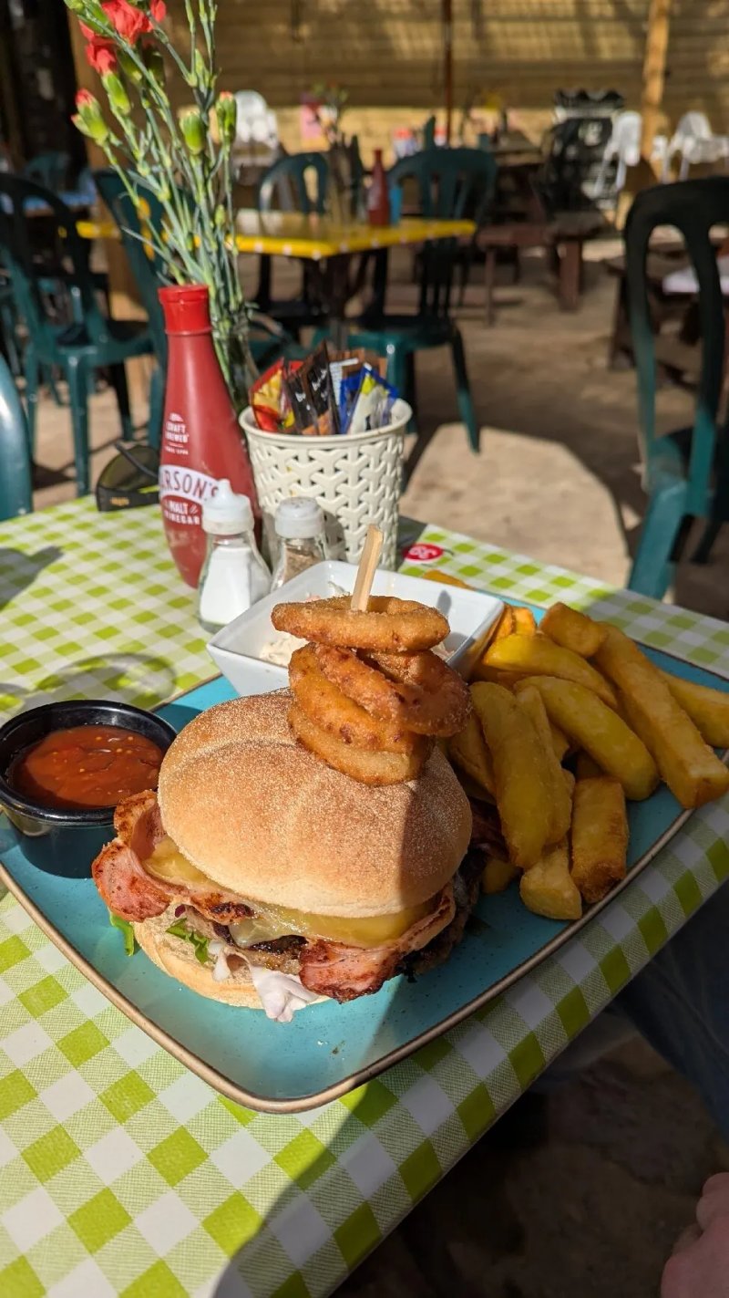 The Lock Inn Cafe