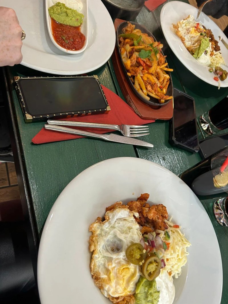 New Mexican House Grill & Bar
