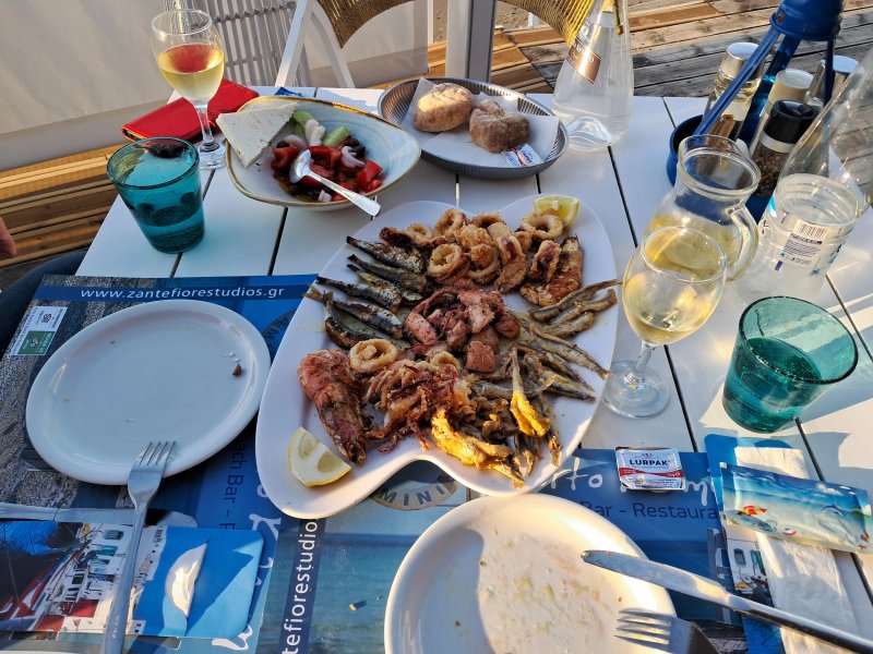 Porto Kaminia Beach Bar Restaurant