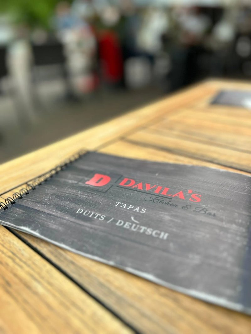 Davila's Kitchen & Bar