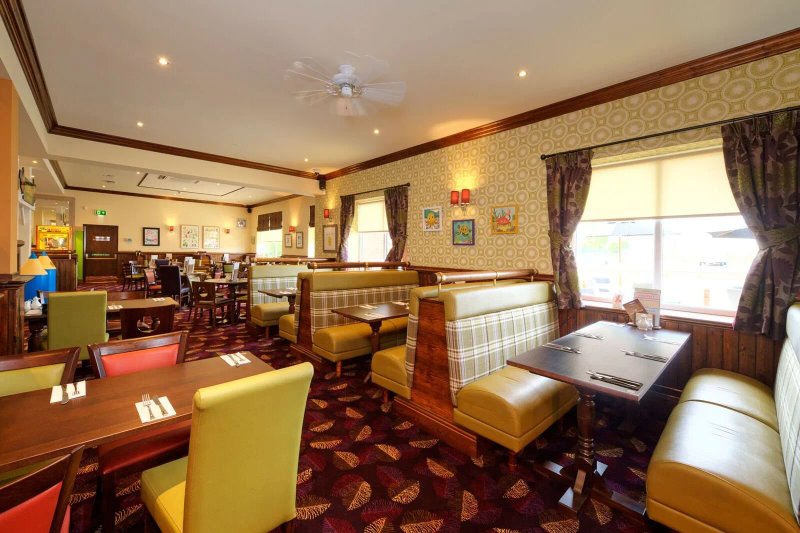 Green Oak Farm - Dining & Carvery