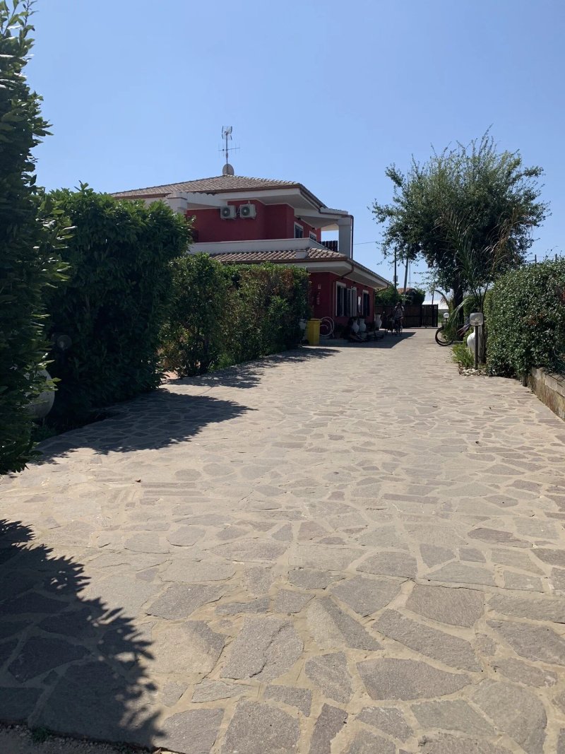 Valeri's Country House