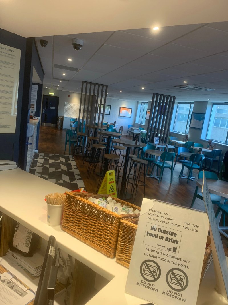 Travelodge Woking Central